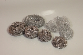 Kitchen scrubbers