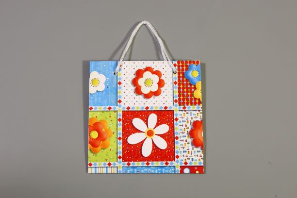 Gift packaging
