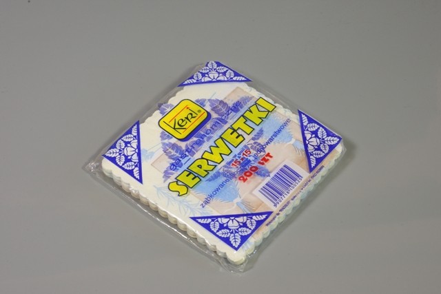 Серветки зубковані з малюнком (200 шт.)