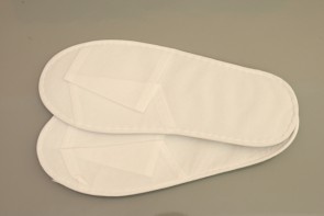 Disposable slippers (2pcs)